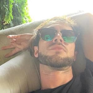 Meet your Posher, Nicholas